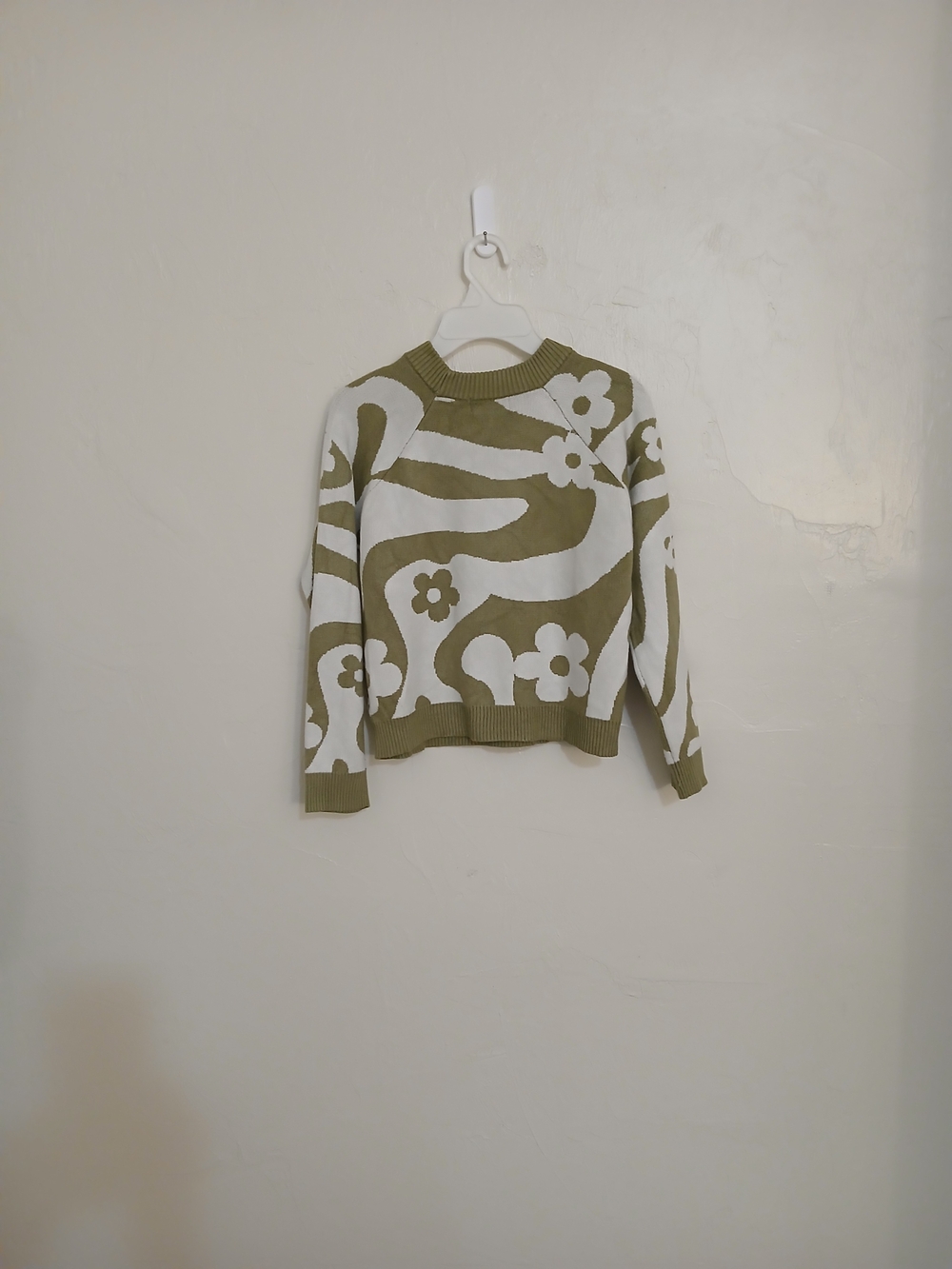 Say What? Olive and White Junior Girl's Floral Sweater XL 14
